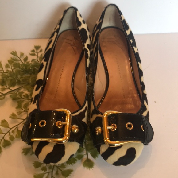 “GIUSEPPE ZANOTTI “ Pony Hair Ladies Flats. - Picture 3 of 16